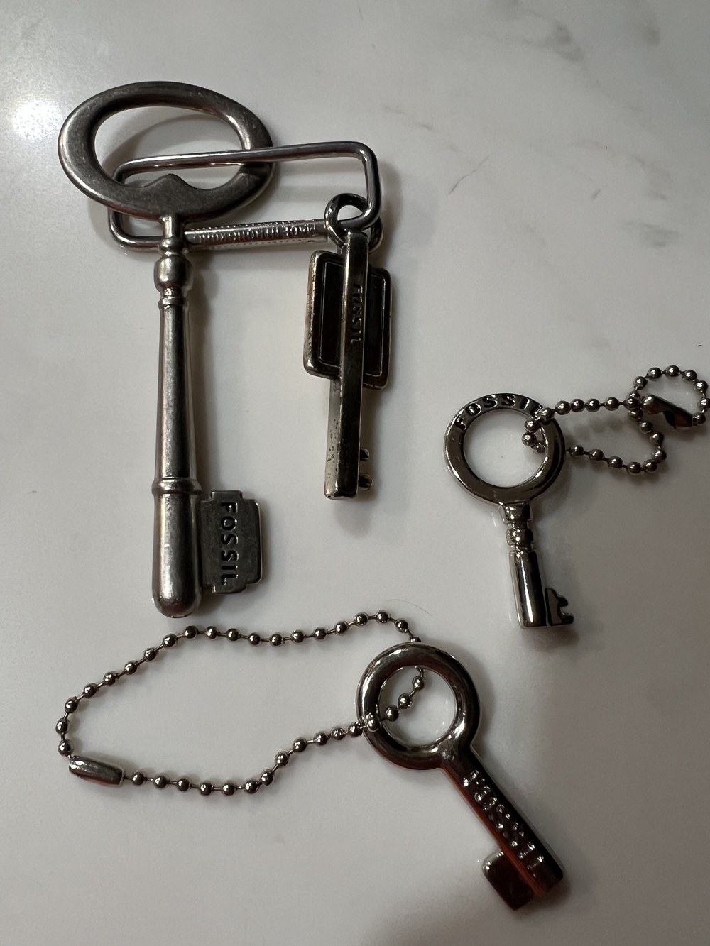 Fossil Silver-Tone Key Charm Set Crossbody Bag Charms